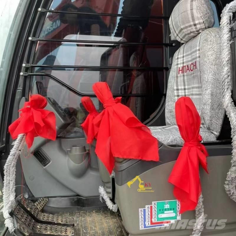 Hitachi 120 Гусеничні екскаватори