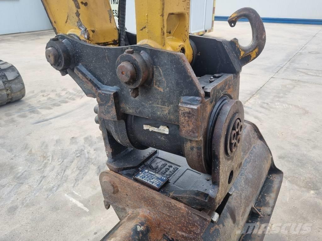 CAT 305E2 Міні-екскаватори < 7т