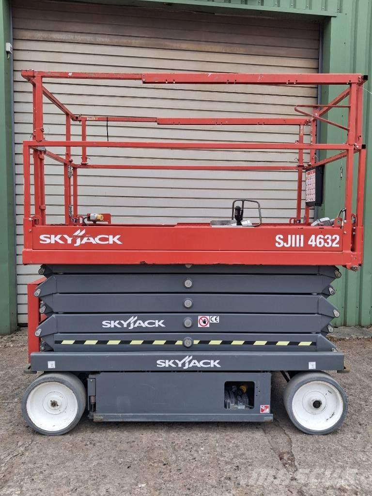 SkyJack SJ III 4632 Підйомники-ножиці