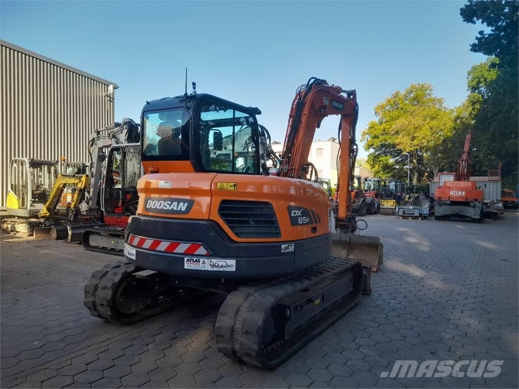 Doosan DX85R-3 Середні екскаватори 7т. - 12т.
