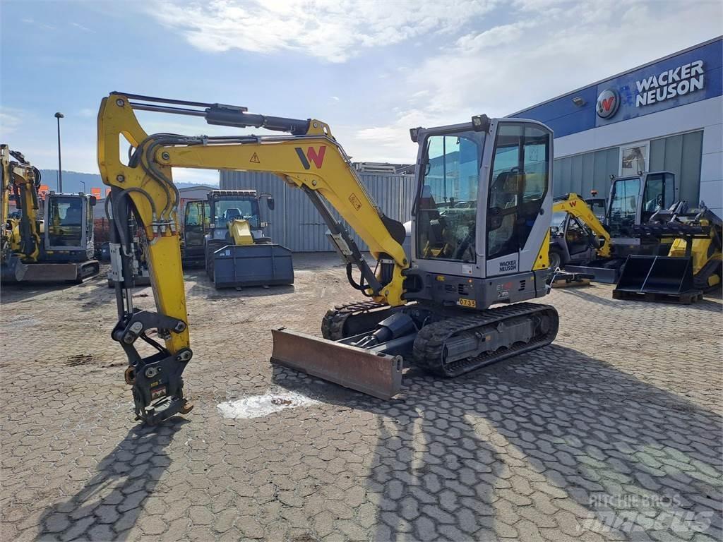 Wacker Neuson ET42 Гусеничні екскаватори