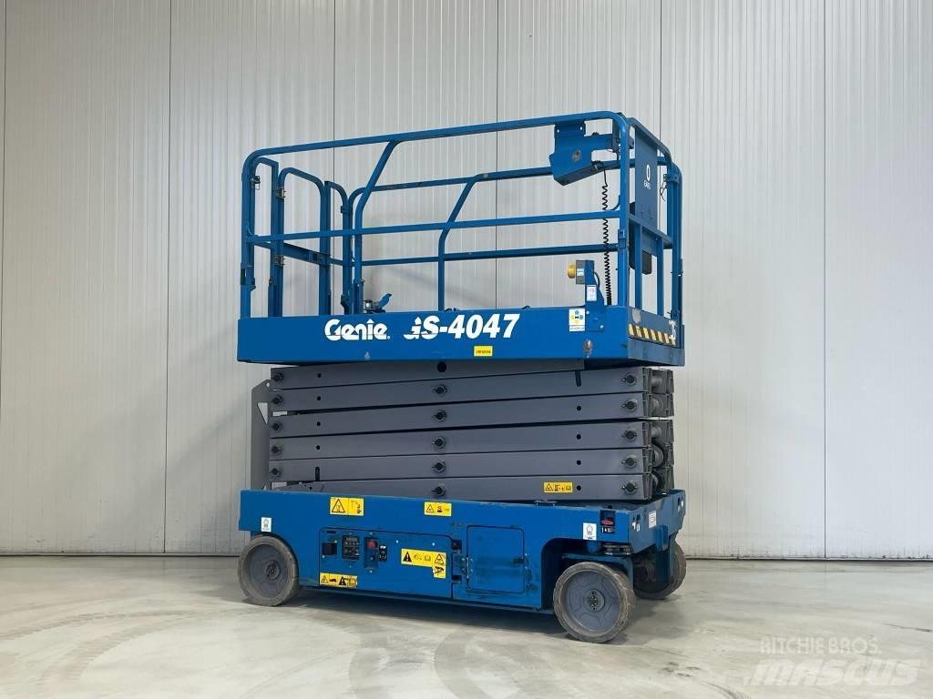 Genie GS-4047 Підйомники-ножиці