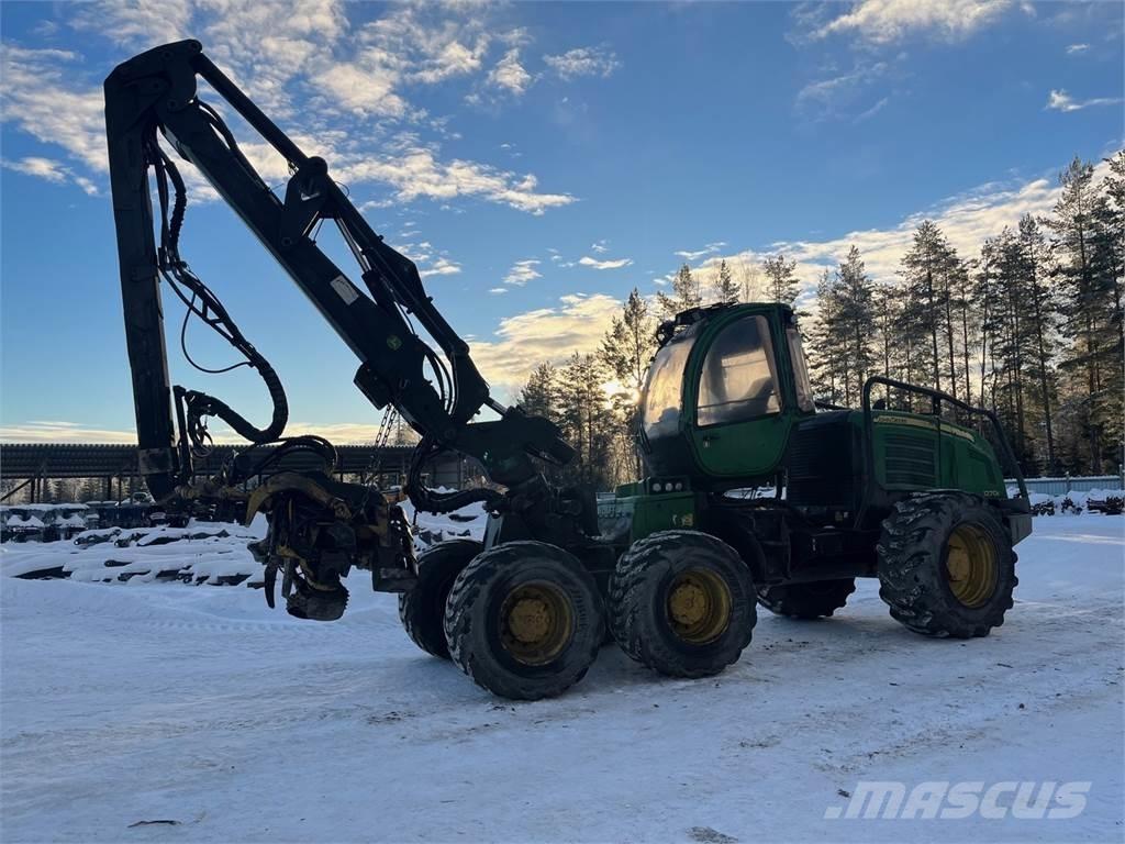John Deere 1270E Харвестери