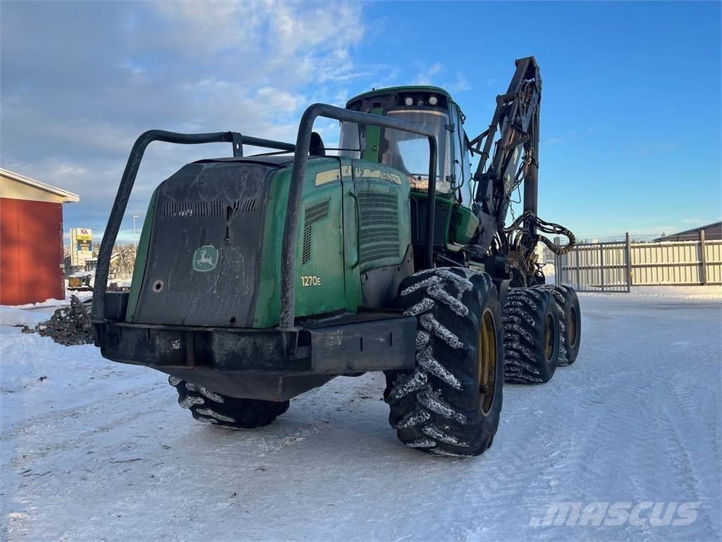 John Deere 1270E Харвестери