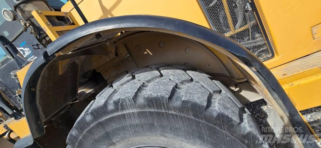 CAT 962 H Фронтальні навантажувачі