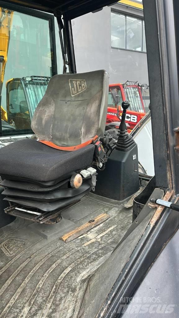 JCB 2 CX Екскаватори-навантажувачі