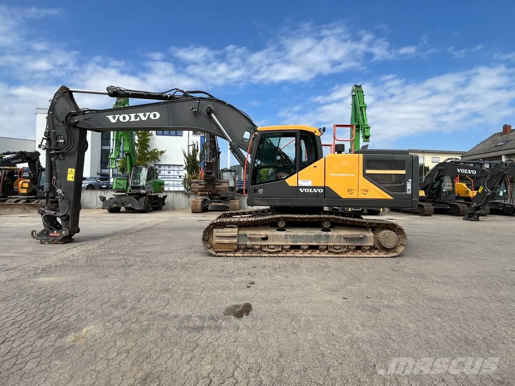 Volvo EC300ENL Гусеничні екскаватори