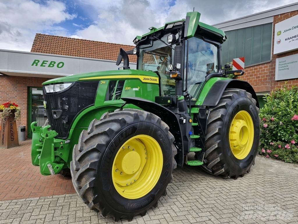 John Deere 7R330 Трактори