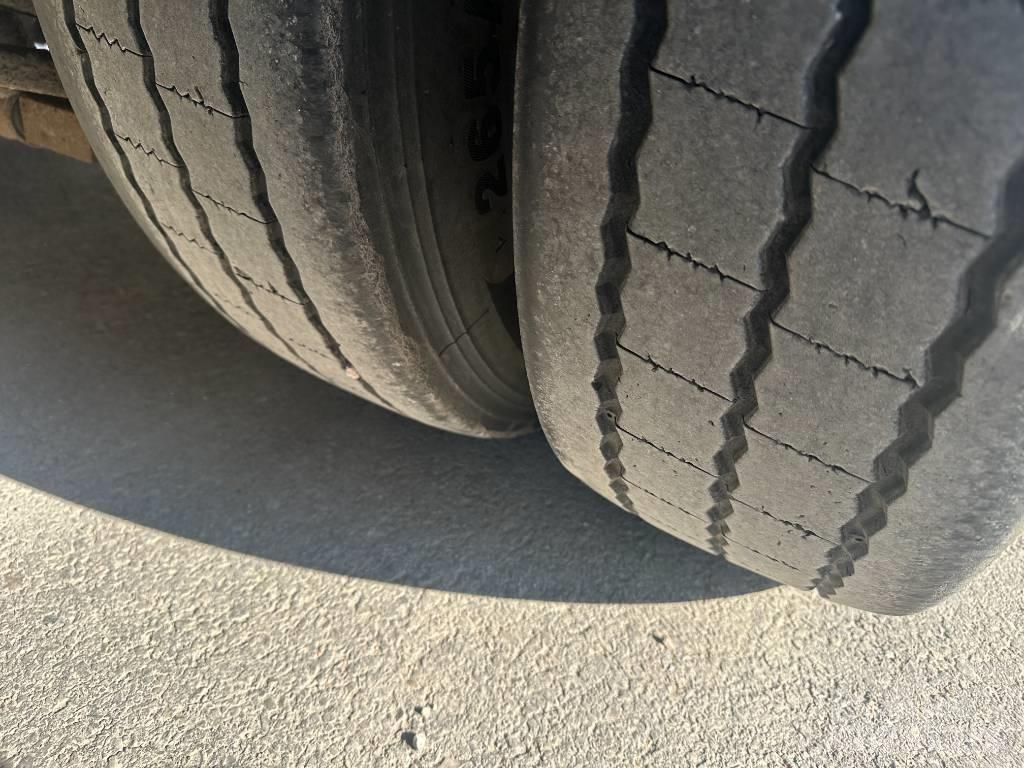 Knapen K 100 Напівпричепи з рухомою підлогою