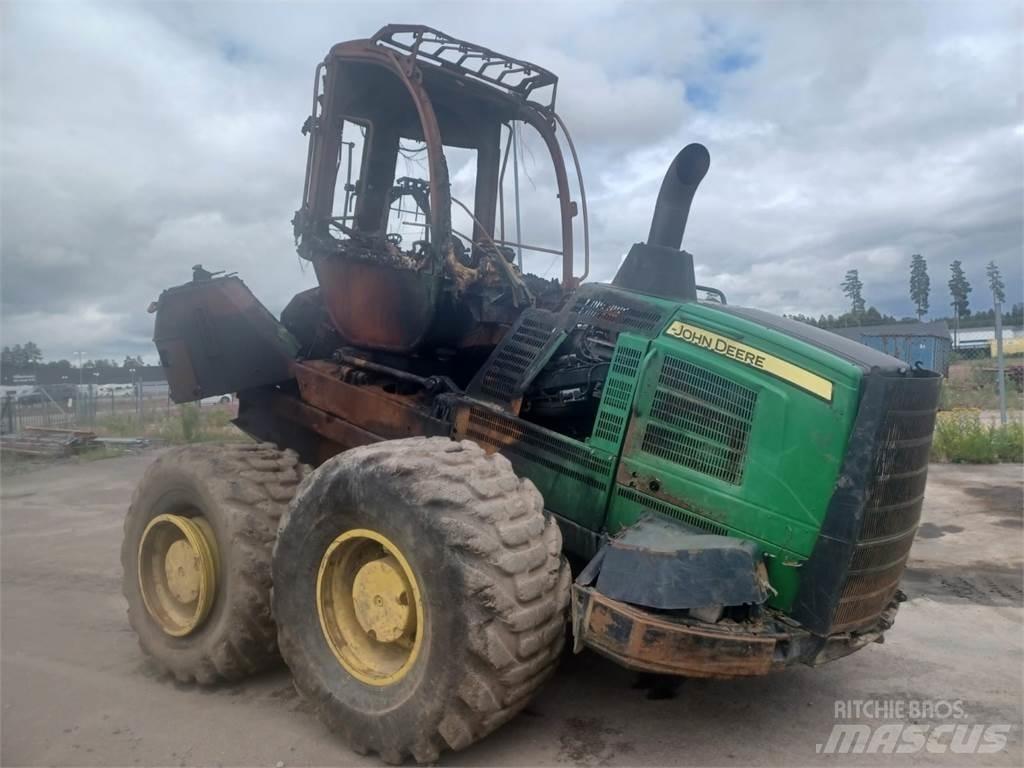 John Deere 1910G Форвардери