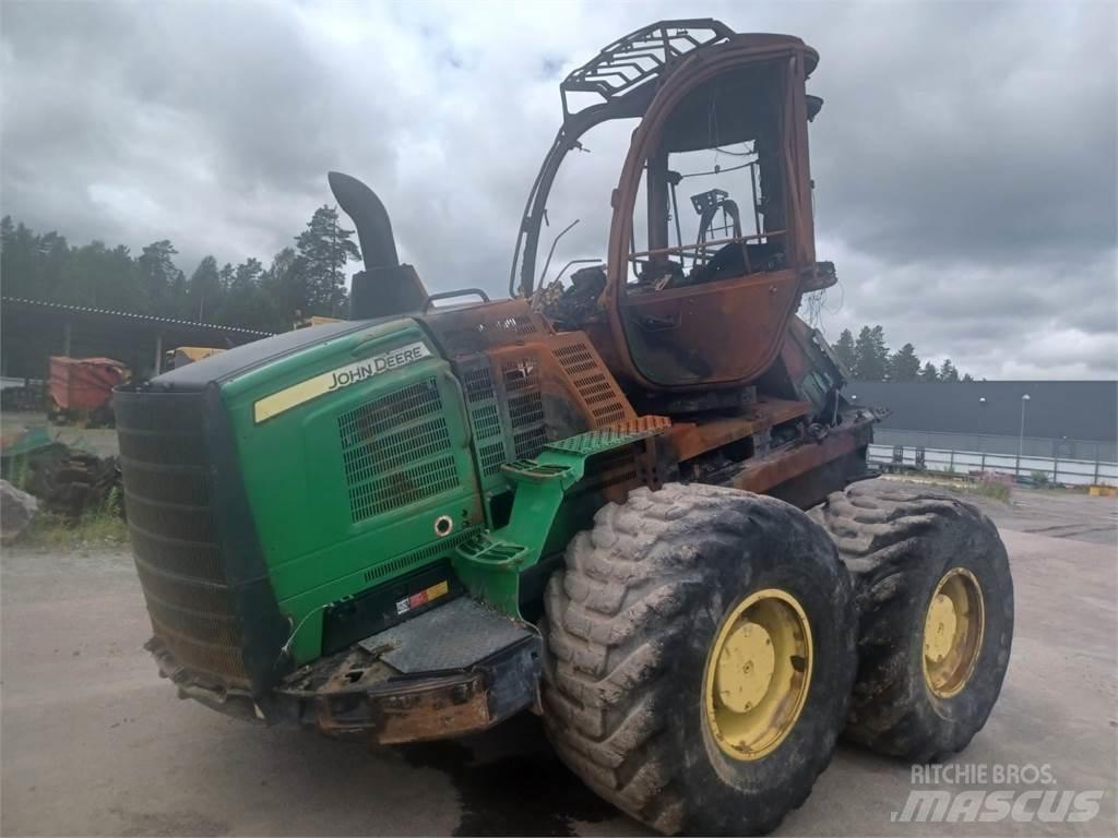 John Deere 1910G Форвардери