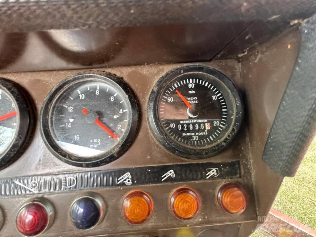 Dronningborg D4500 Зернозбиральні комбайни