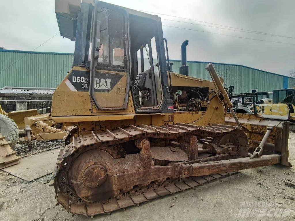 CAT D 6 G Гусеничні бульдозери