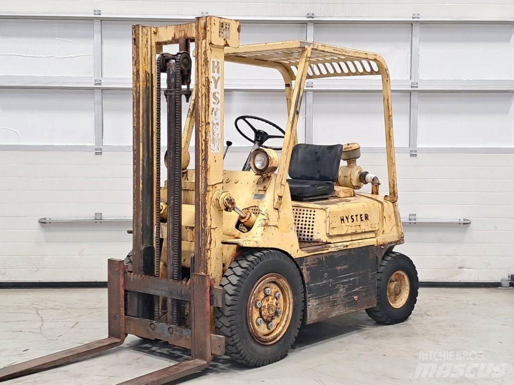 Hyster H2.50J Дизельні навантажувачі