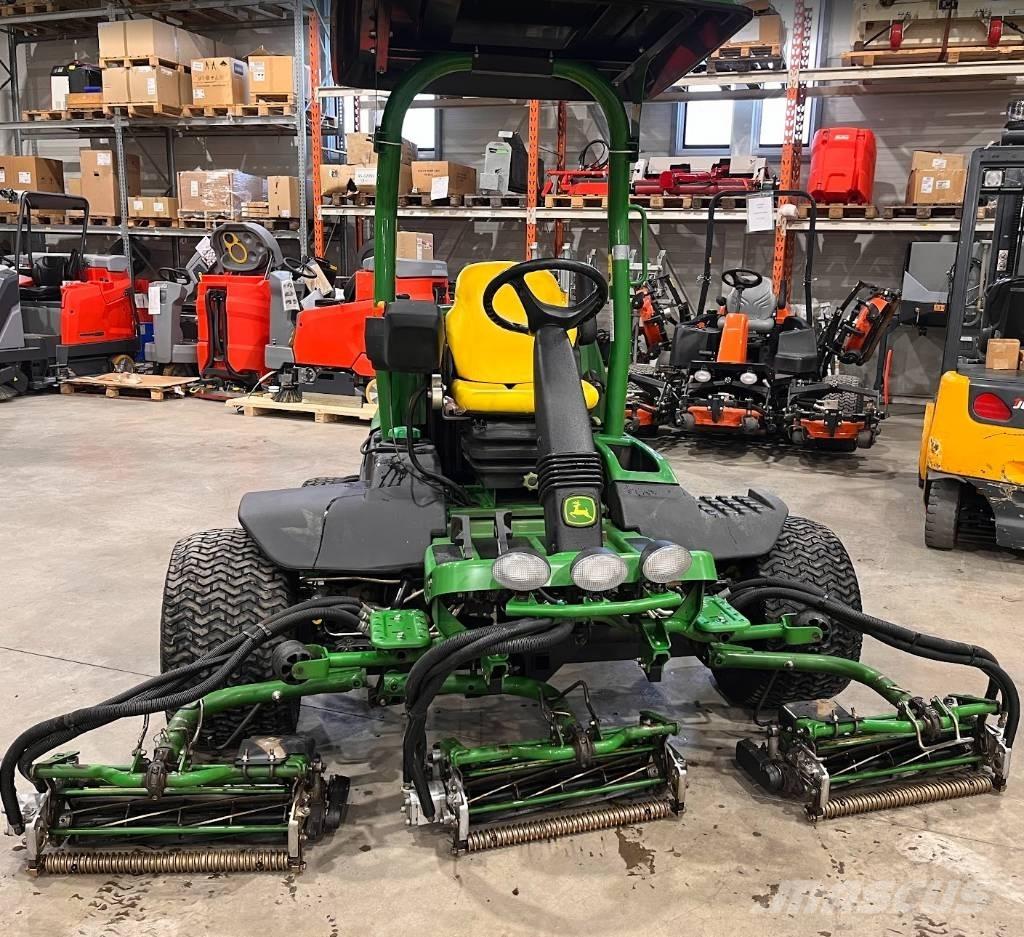John Deere 7500A Косарки фарватера