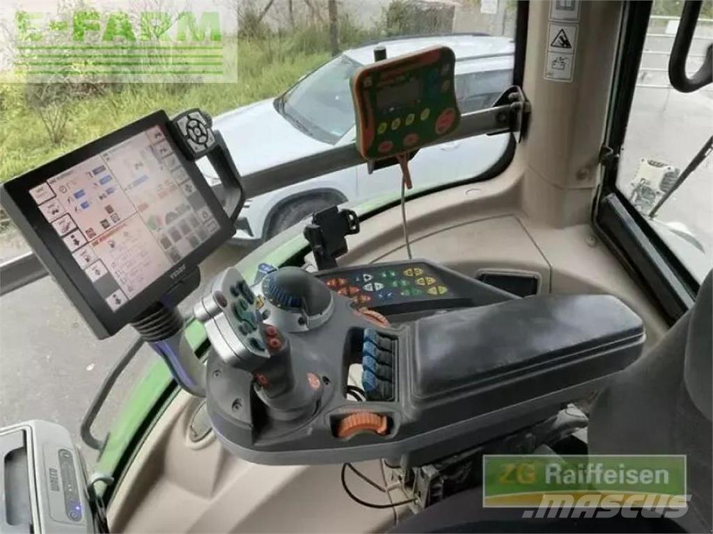 Fendt 828 vario Трактори