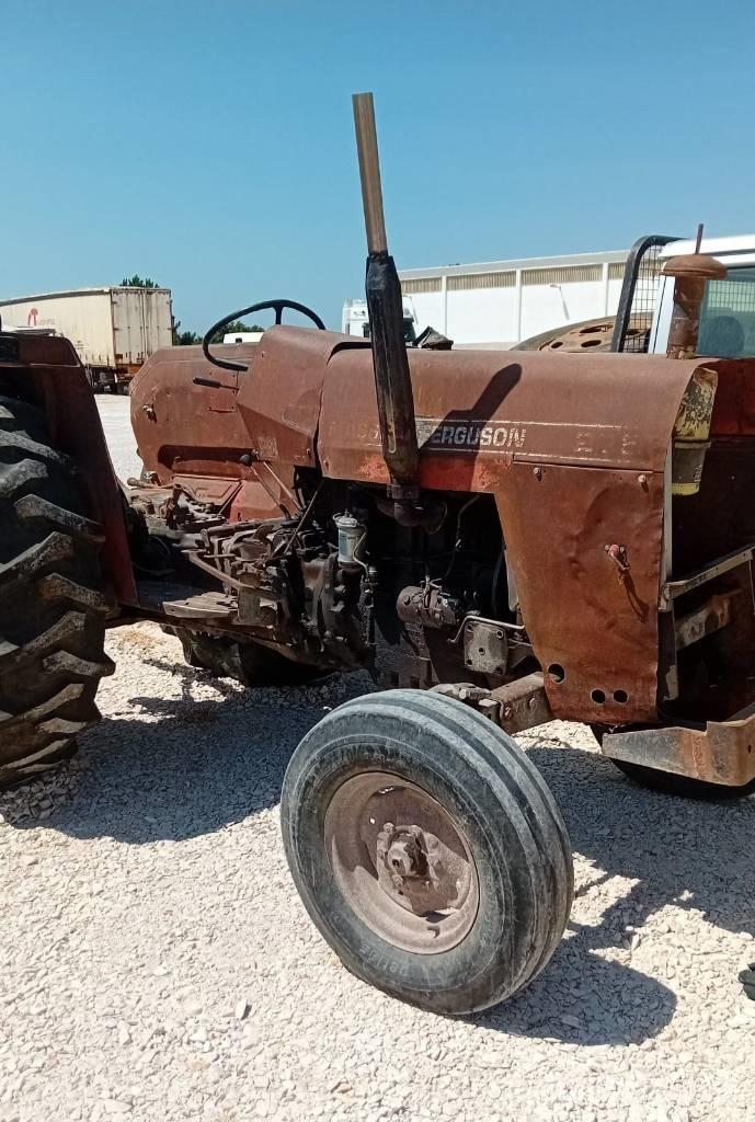 Massey Ferguson 275 Трактори