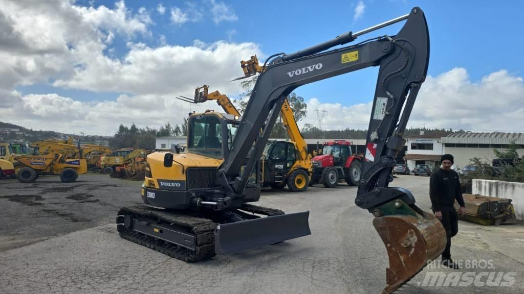 Volvo ECR 88 D Середні екскаватори 7т. - 12т.