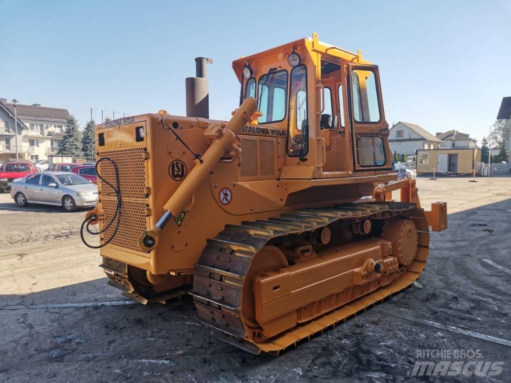 Dressta TD-20G Гусеничні бульдозери