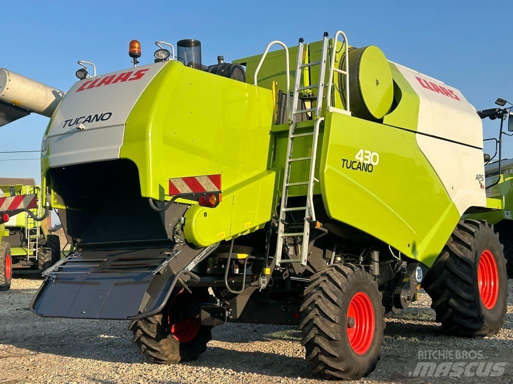 CLAAS Tucano 430 Зернозбиральні комбайни