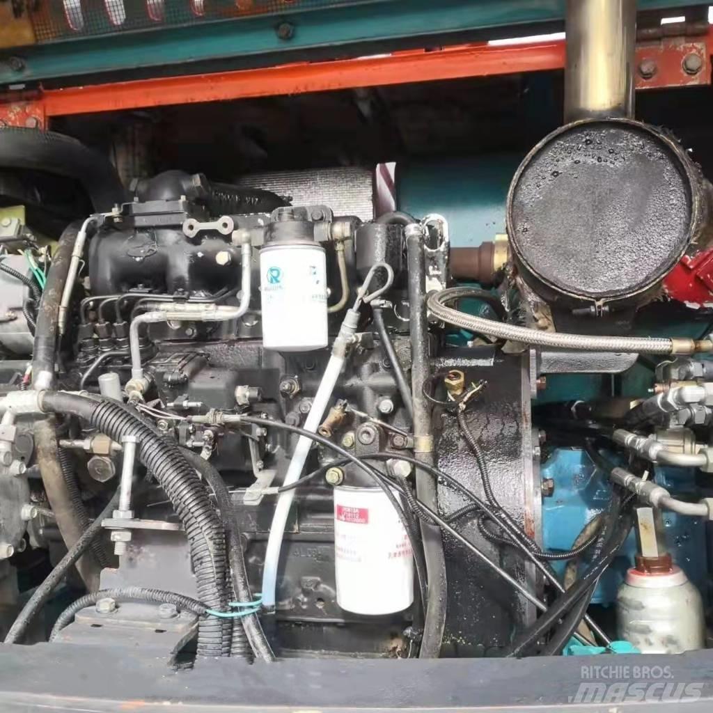 Doosan DX70W-9C Колісні екскаватори