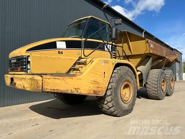 CAT 740 Зчленовані самоскиди
