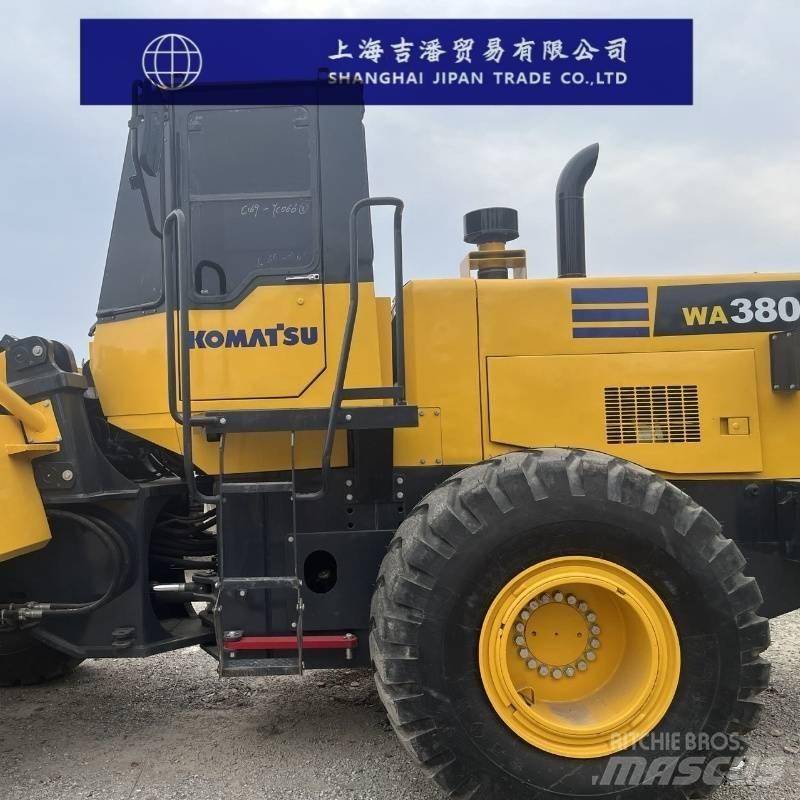 Komatsu WA 380 Фронтальні навантажувачі