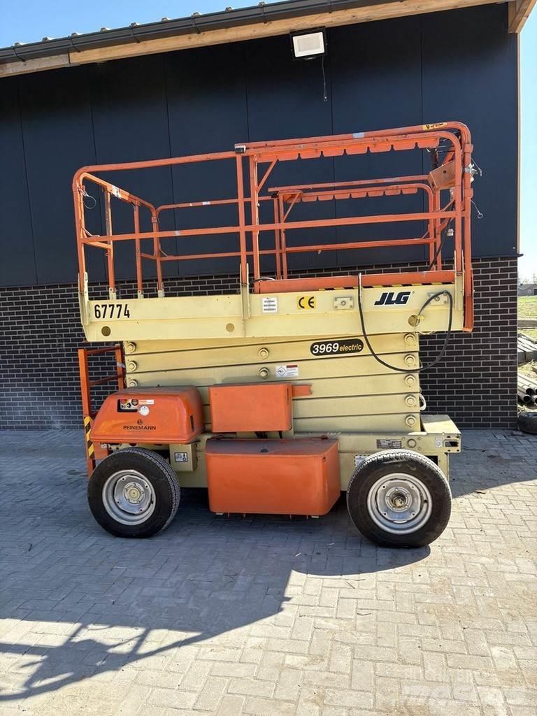 JLG 3969 Підйомники-ножиці