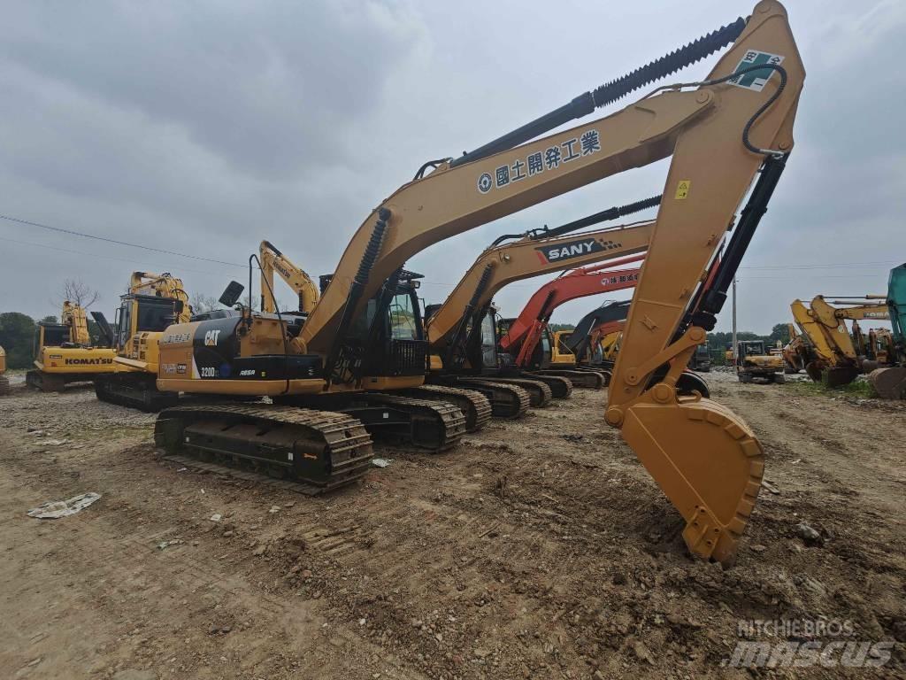 CAT CAT320d Середні екскаватори 7т. - 12т.
