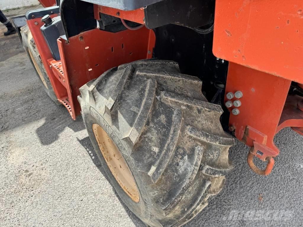 Ditch Witch RT 75 Канавокопачі