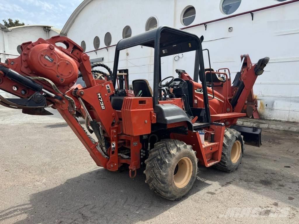 Ditch Witch RT 75 Канавокопачі