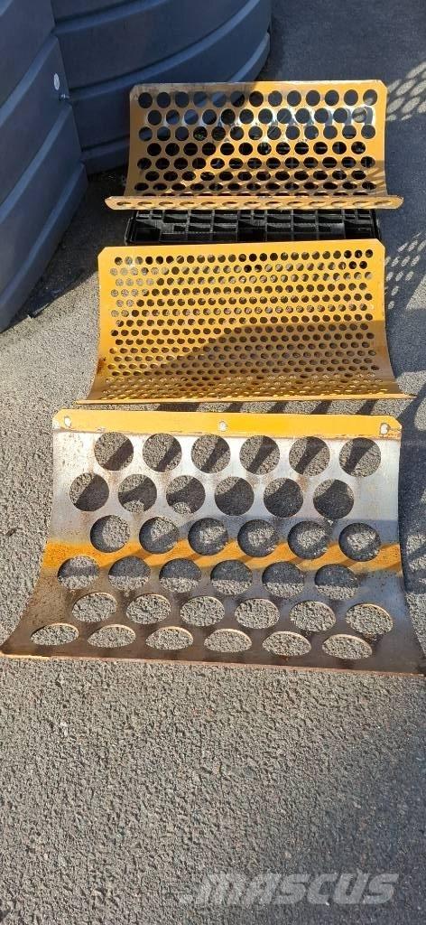 Haybuster H-835 Роздрібнювачі, різаки і розпаковувачі тюків