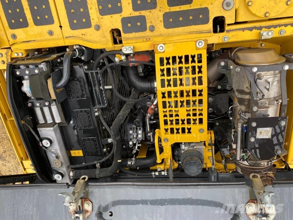 Komatsu PC 240 LC Екскаватори з великим вилітом