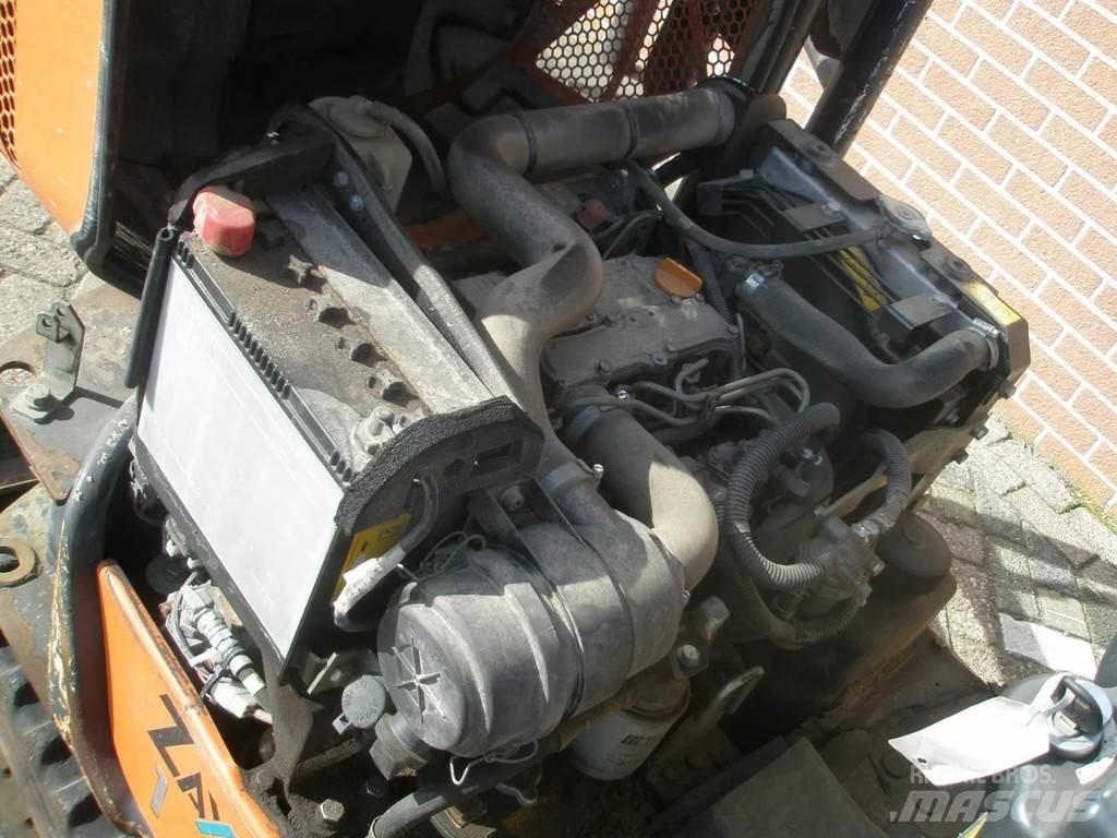 Hitachi ZX10U-2 Міні-екскаватори < 7т