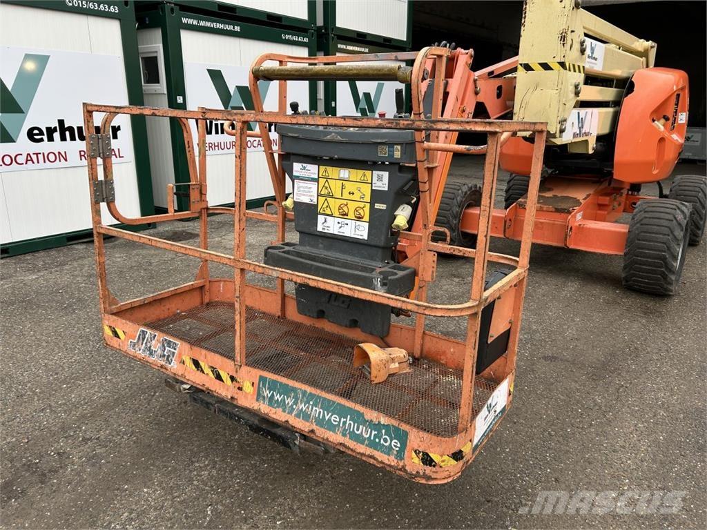 JLG 450AJ (3216) Колінчаті підйомники