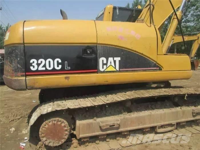 CAT 320 C Гусеничні екскаватори