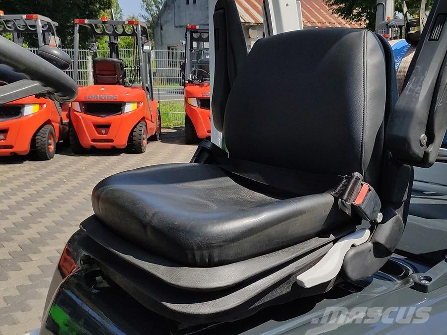 Nissan U1D2A25LH Газові навантажувачі