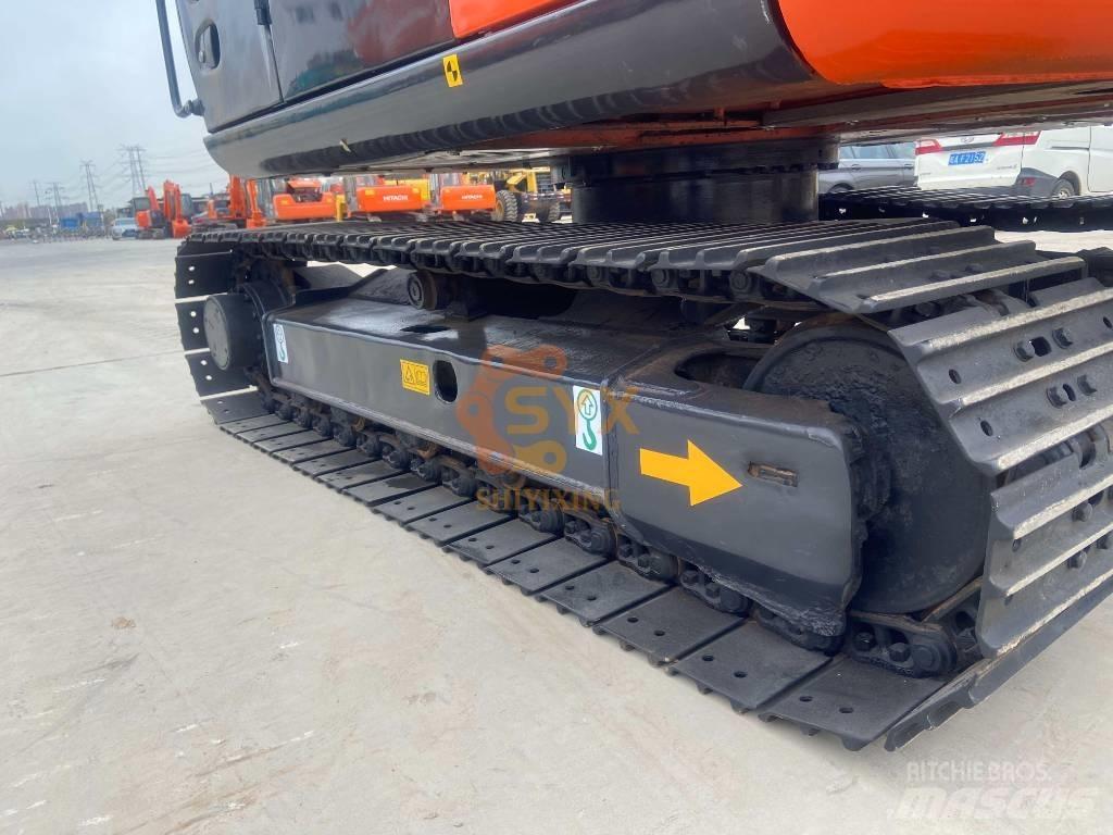 Hitachi ZX 70 Міні-екскаватори < 7т