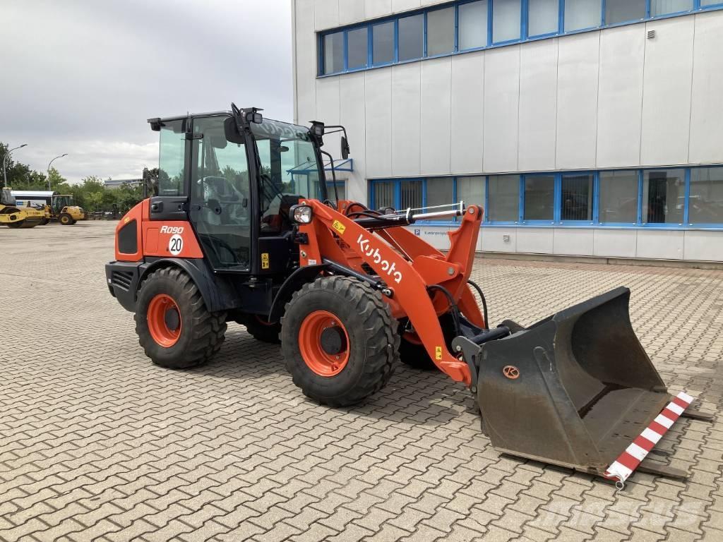 Kubota R 090 Міні-навантажувачі