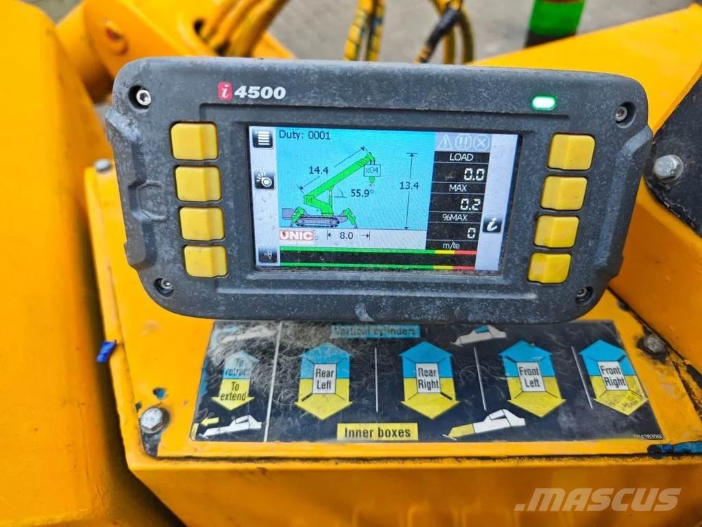 Unic URA 376 C Міні-крани