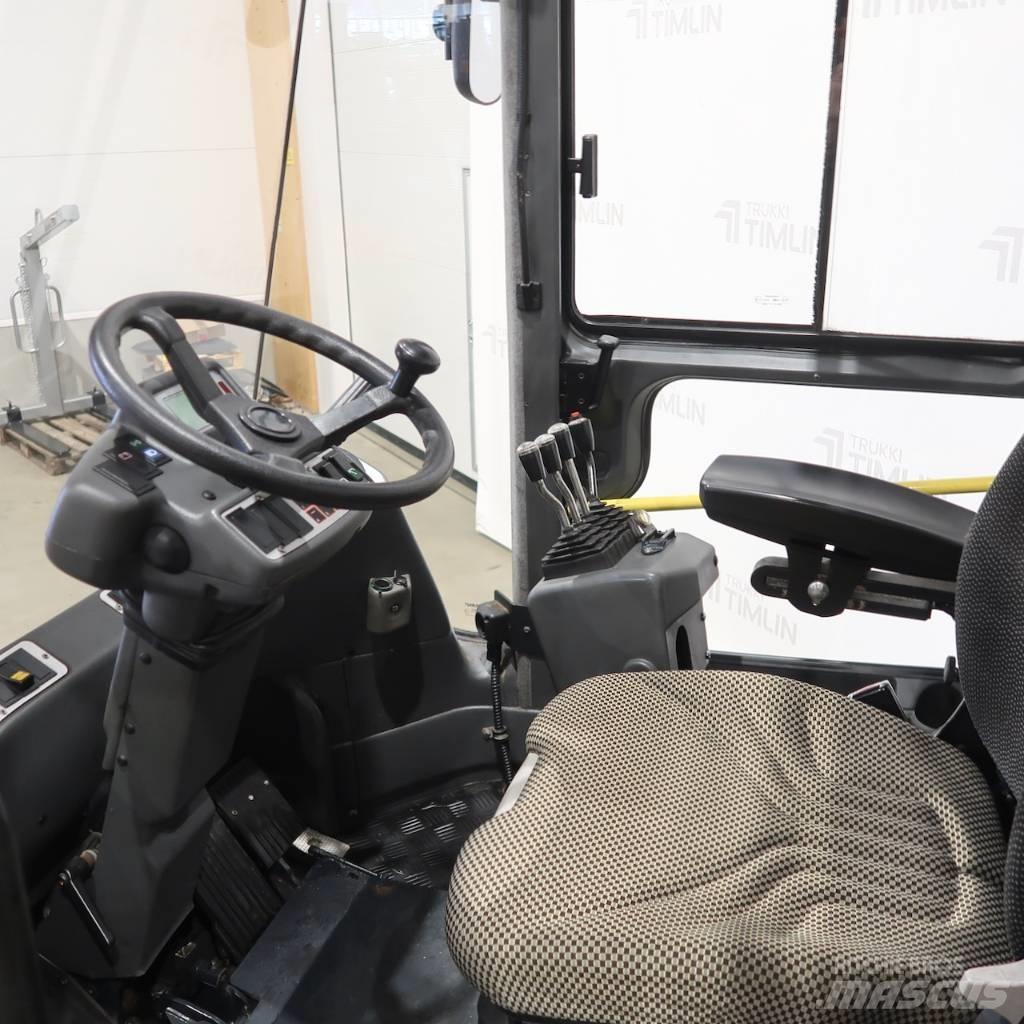 Kalmar DCF70-6H Дизельні навантажувачі