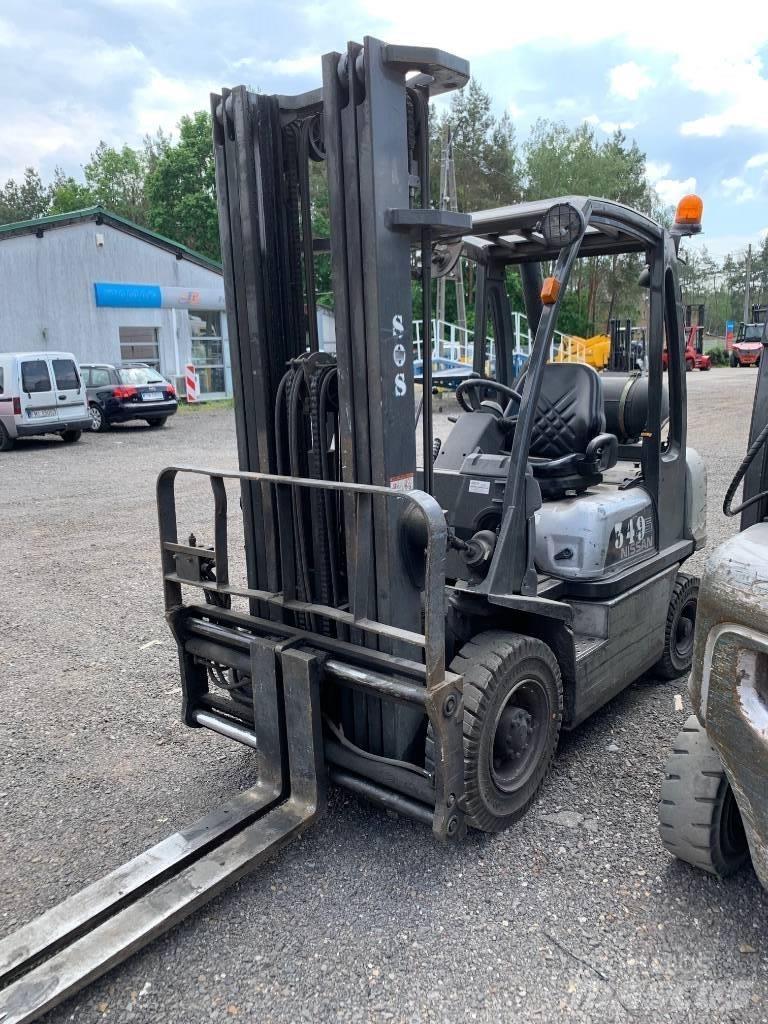 Nissan U1D2A25PQ Газові навантажувачі