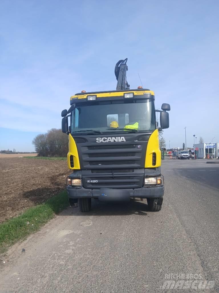 Scania R 420 Вантажівки з гаковим підйомом