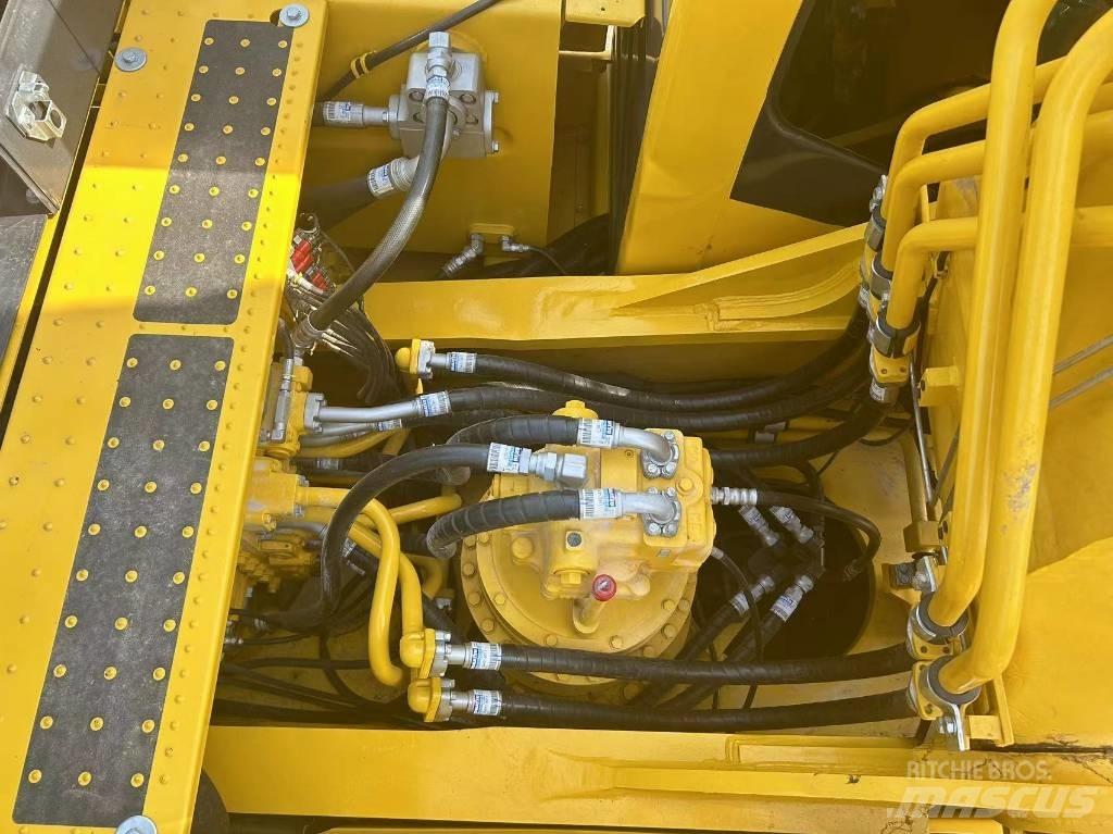 Komatsu PC 400 LC-8 Гусеничні екскаватори