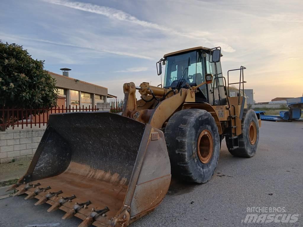 CAT 966 G series II Фронтальні навантажувачі
