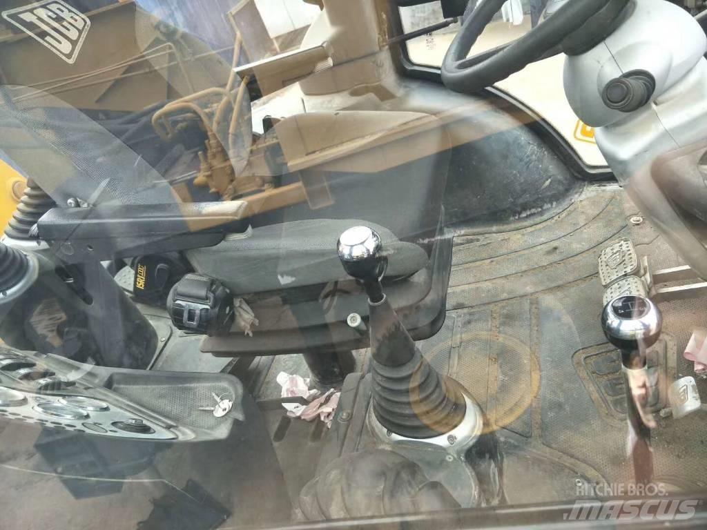 JCB 3CX Екскаватори-навантажувачі