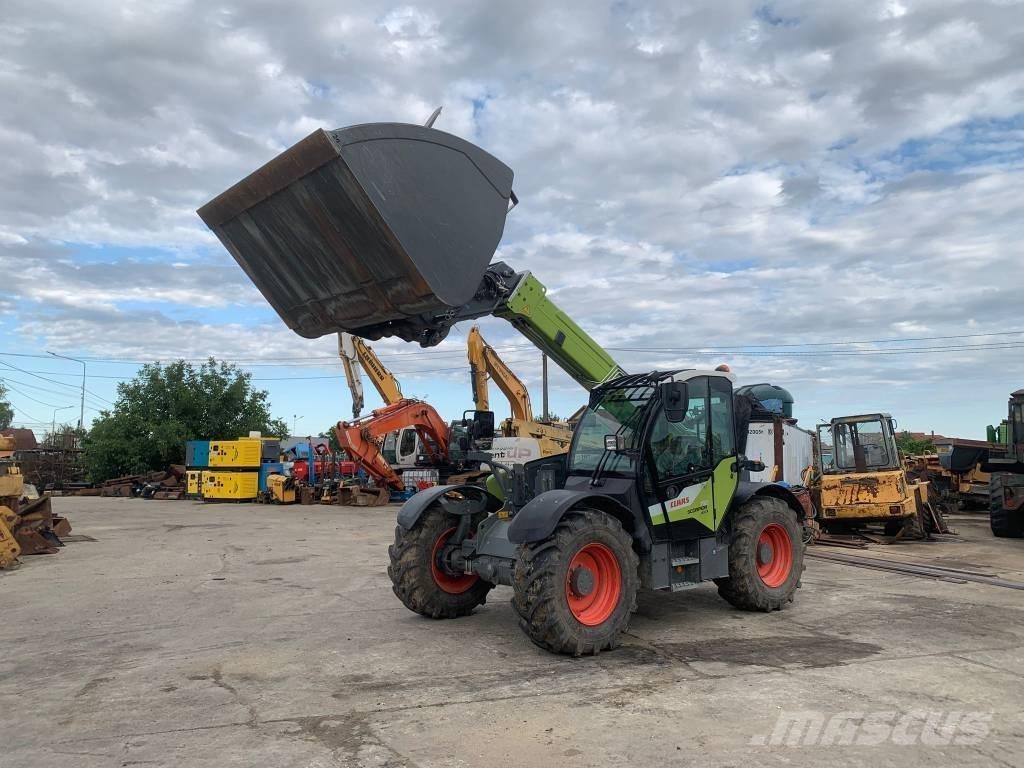 CLAAS Scorpion 732 Телескопічний навантажувач