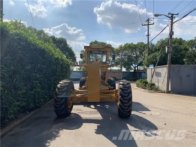 CAT 140K Грейдери