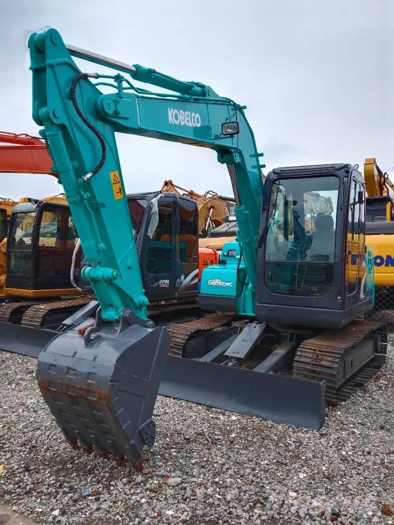 Kobelco SK75 Середні екскаватори 7т. - 12т.