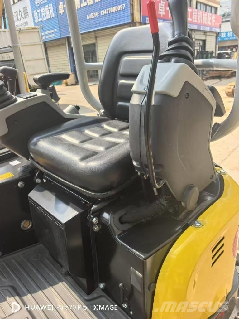 Wacker Neuson EZ 20 Гусеничні екскаватори